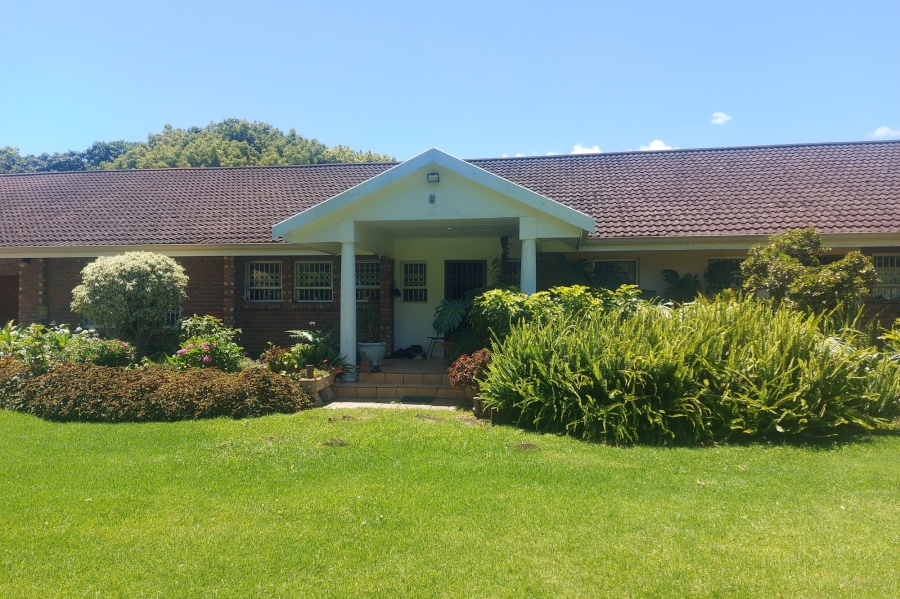 6 Bedroom Property for Sale in Wilderness Heights Western Cape